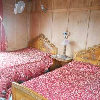 Holiday Home House Boat, Srinagar 2